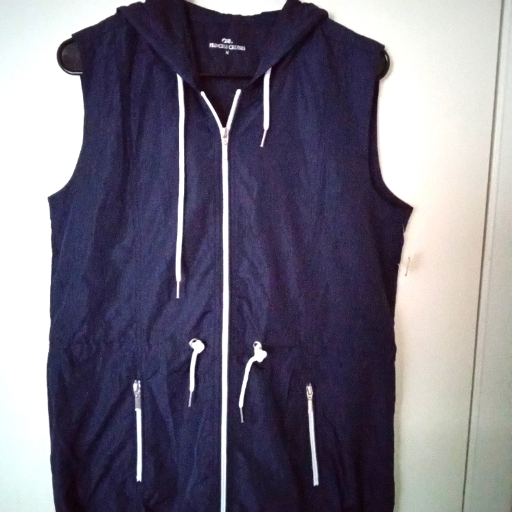 Princess cruices sleeveless vest